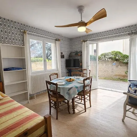 Beach Apartment Bandol